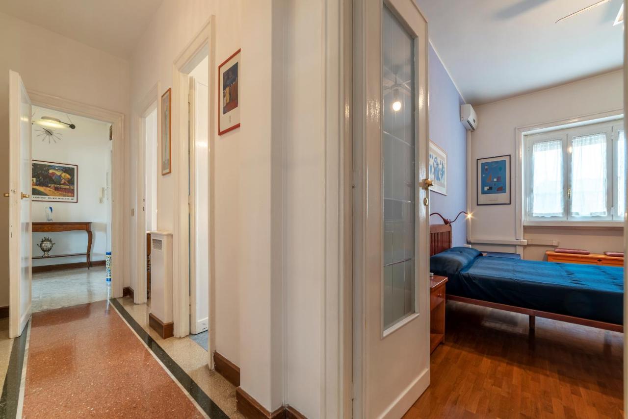 Roomy And Bright Apartment With Terrace Roma Esterno foto