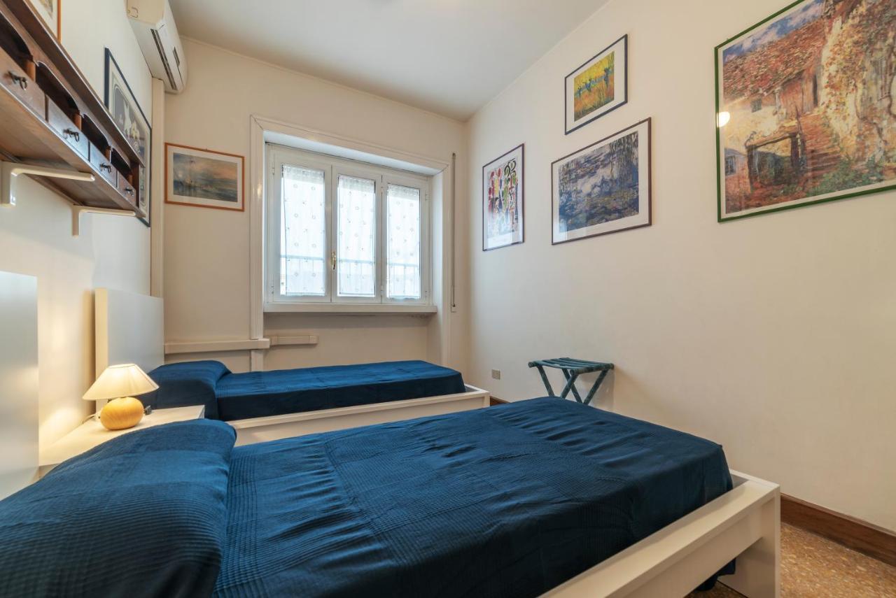 Roomy And Bright Apartment With Terrace Roma Esterno foto
