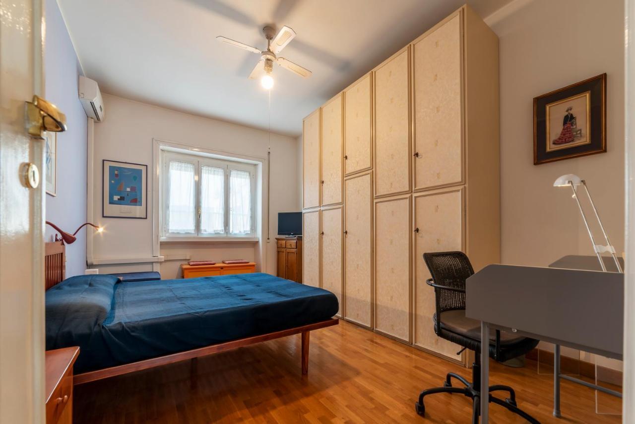 Roomy And Bright Apartment With Terrace Roma Esterno foto